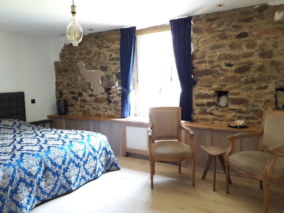 Bed and Breakfast Le Vieux Moulin Goudelin Экстерьер фото