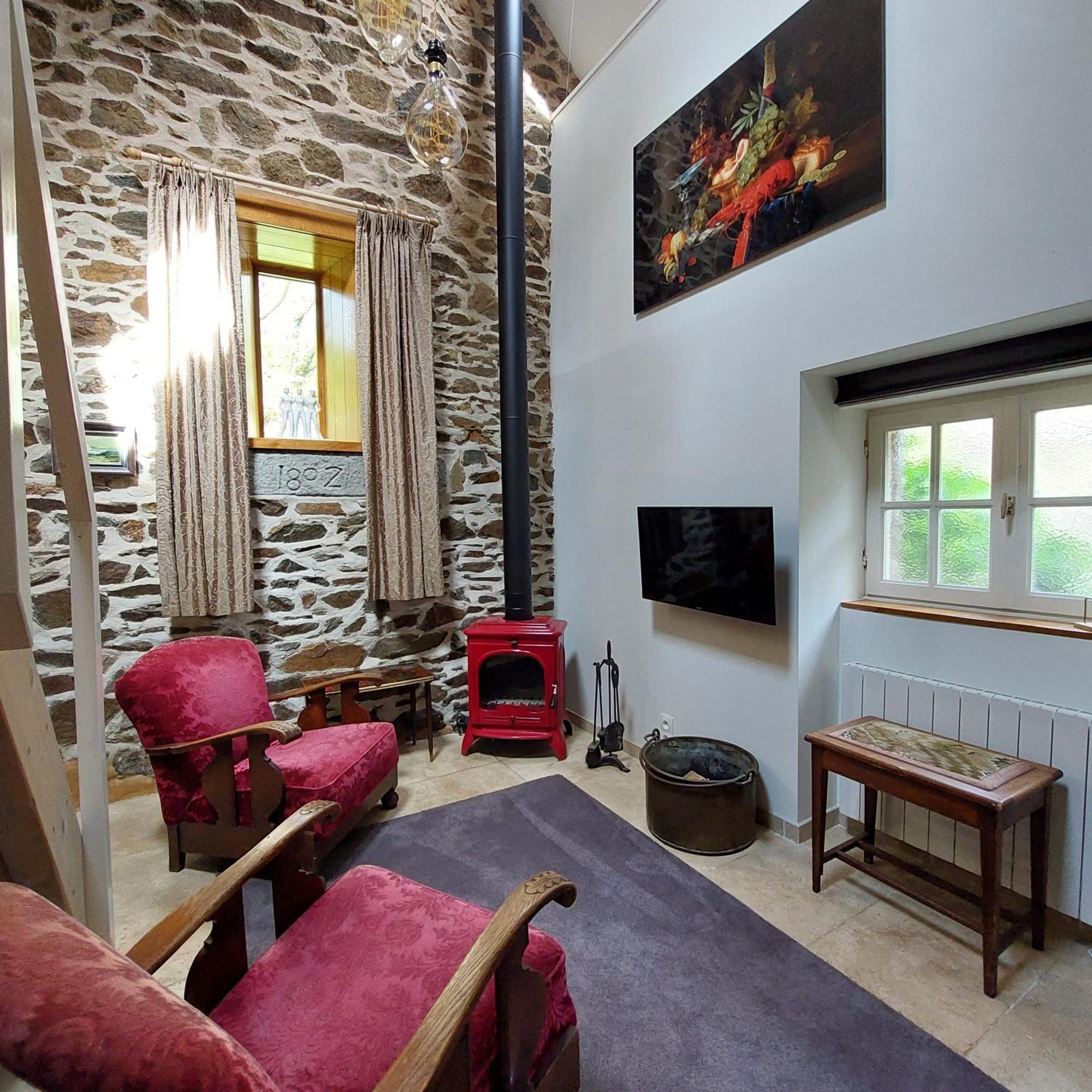 Bed and Breakfast Le Vieux Moulin Goudelin Номер фото